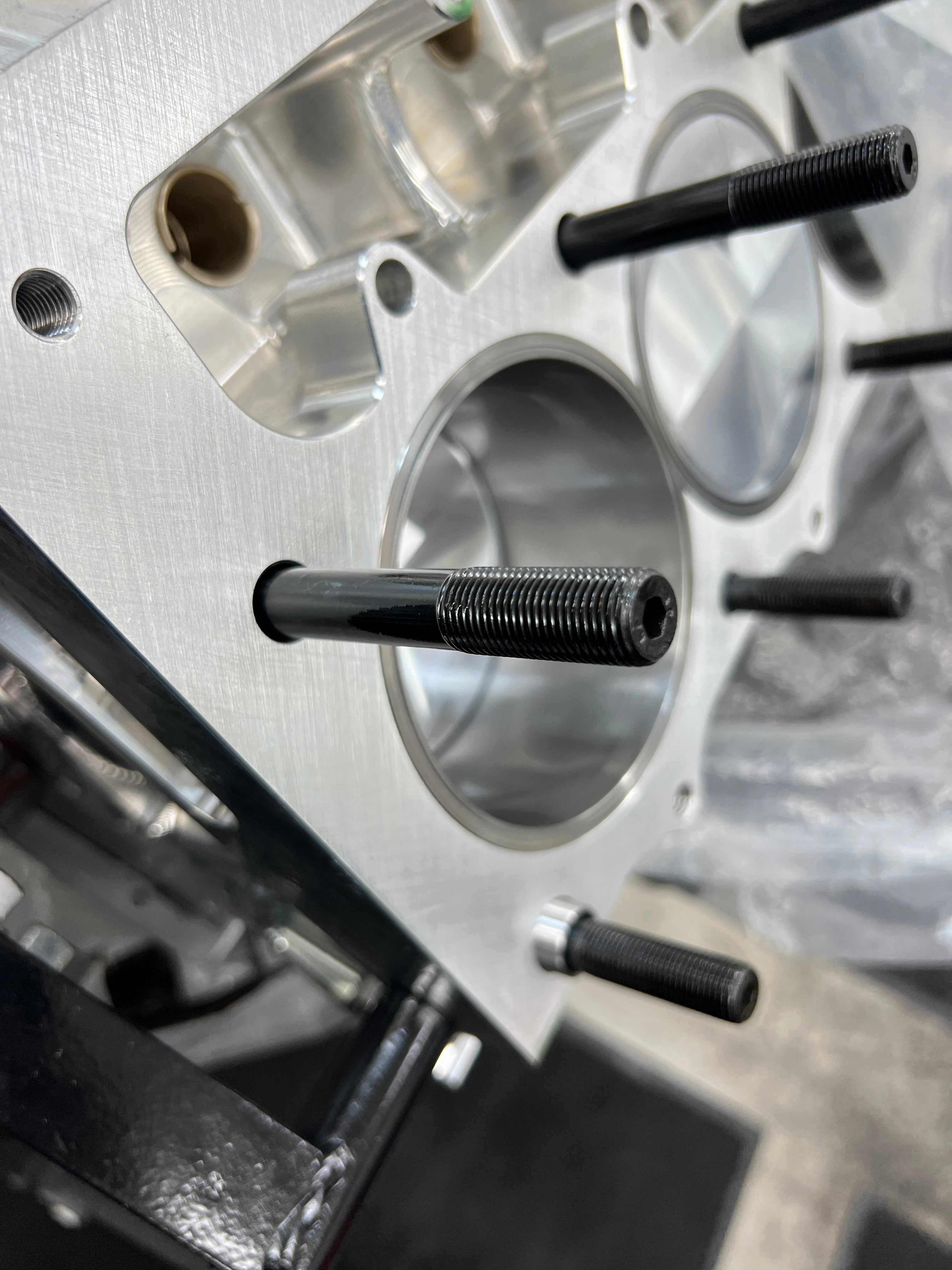 ARP 2000 1/2 Cylinder Head Stud Kit - Noonan LS Edge Cylinder heads