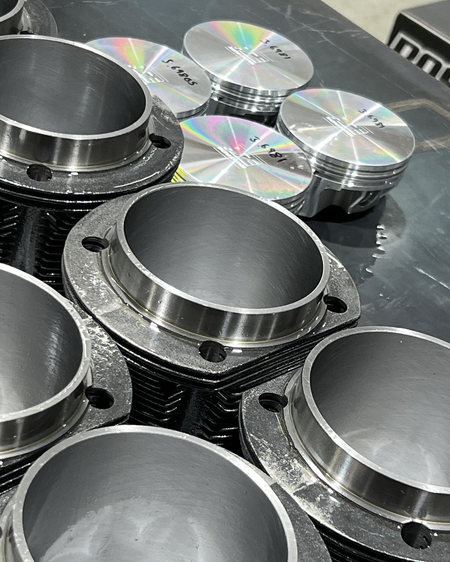 Aircooled VW CNC Diamond Cylinder Honing with surface finish report.