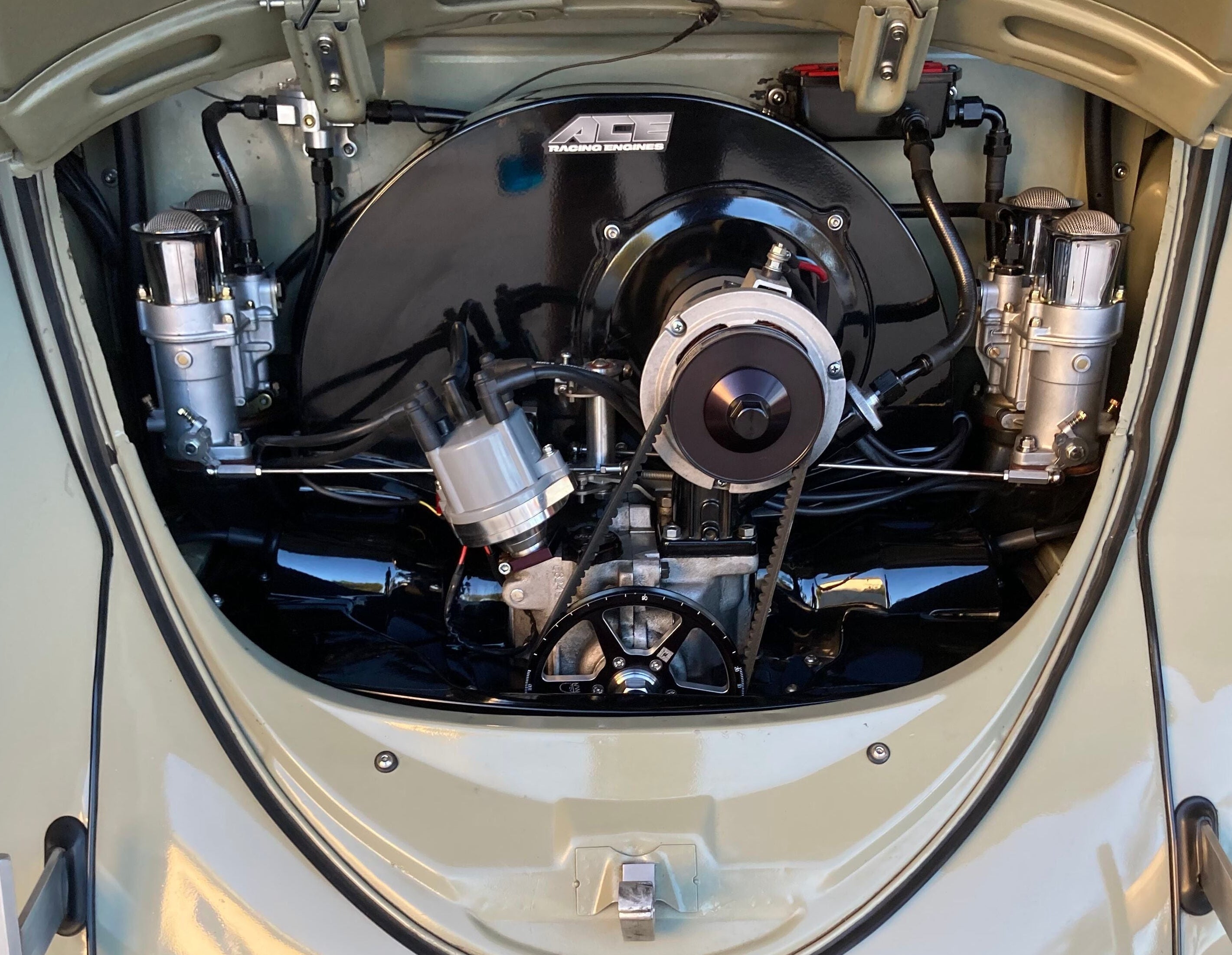 VW Bug 2276cc engine, 2332cc engine, 2387cc engine, cal look vw bug, cal look vw, california look vw, 48 ida, cal look engine, weber 48ida on vw engine, 1958 vw beetle, volkswagen beetle, aircooled vw, aircooled volkswagen, aircooled vw engine builder, bus motor, split bus vw engine, 